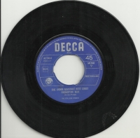The Rolling Stones - (I Can't Get No) Satisfaction