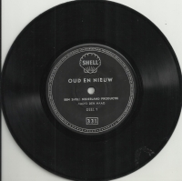 Oud en Nieuw (gesproken over de jaren 50)     (Single)