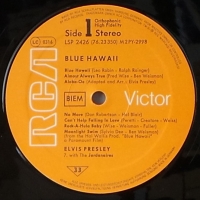 Elvis Presley - Blue Hawaii                  (LP)