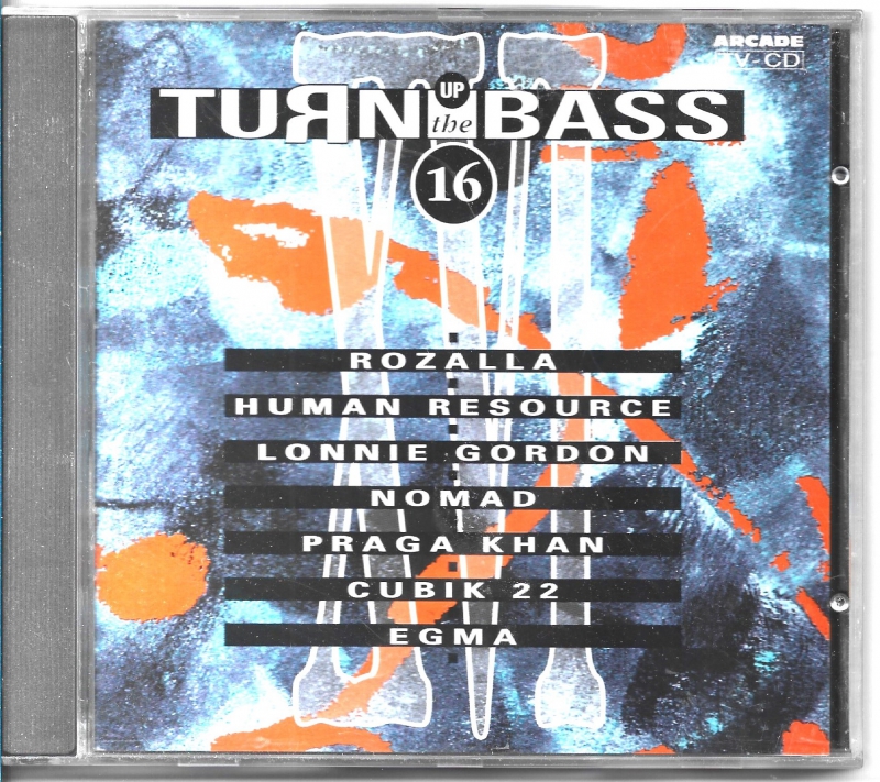 Turn Up The Bass 16          (CD)
