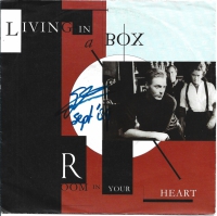 Living In A Box - Room In Your Heart (Single)